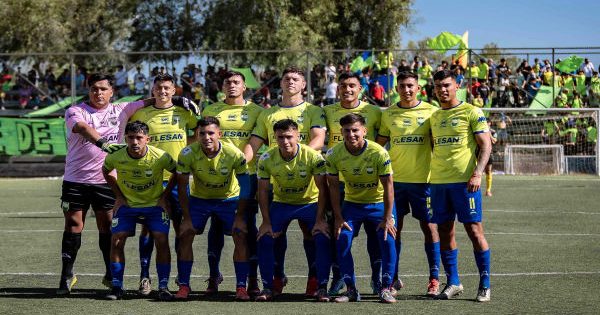 Atlético Colina regresa al profesionalismo: la emoción del “Gigante de Chacabuco”