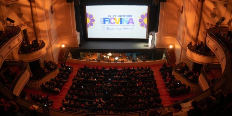 El 37º Festival Internacional de Cine de Viña del Mar presentará más de 100 películas de forma gratuita.