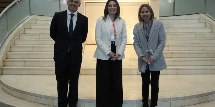 Actividades en grupo: fundamentales para ayudar a los adultos mayores a adaptarse a una residencia.