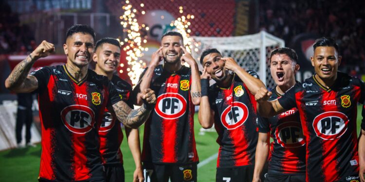 Rangers busca el primer triunfo frente a San Marcos de Arica en la Liguilla de Ascenso.