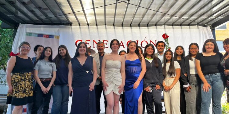 El hogar estudiantil de Curicó festeja el fin de ciclo de sus alumnos.