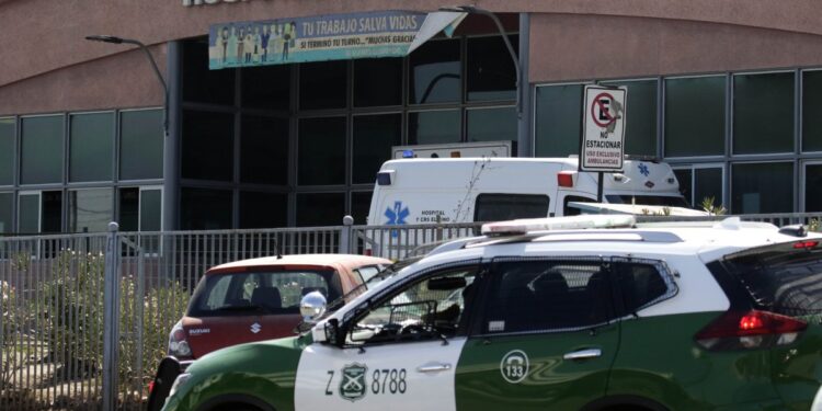 Denuncian por acoso sexual y suspenden al director del Hospital El Pino.