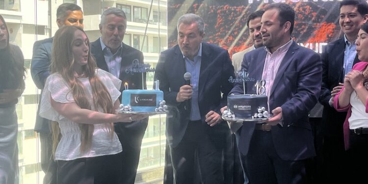 Landking celebra un año de avances.