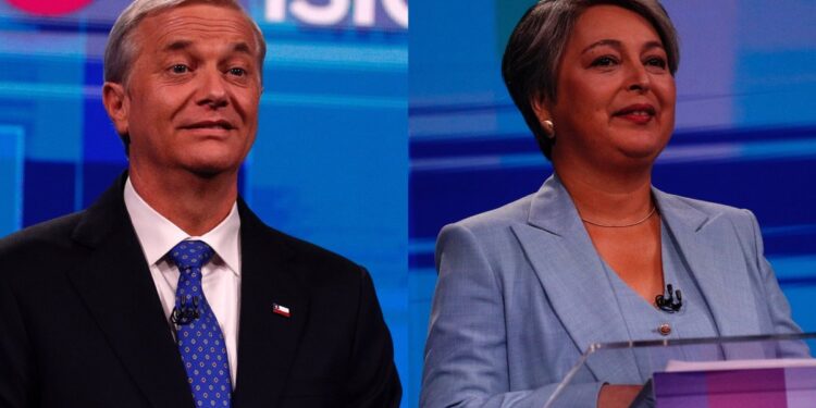 Kast y Jara discuten sobre el Presupuesto: ‘Se lo han gastado todo en apitutados y convenios’