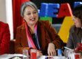 Con el fin de evitar conflictos: Jeannette Jara dejaría el PC si es elegida presidenta.