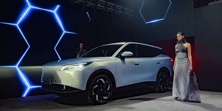 OMODA C7: una SUV con movilidad del futuro y tecnología que te asombra.