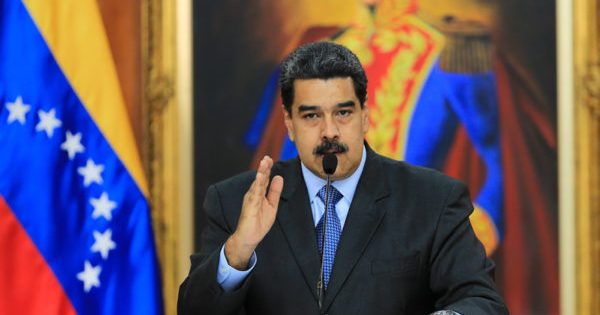 Maduro mantiene a la Fuerza Aérea en alerta y asegura que habrá victoria en caso de conflicto con EE. UU.