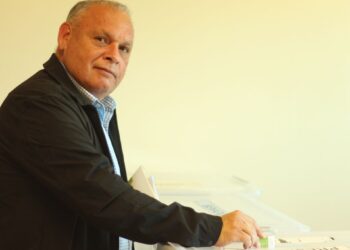 Gobernador Mundaca: «Lo que está en juego es el bienestar, el buen vivir, la participación, la colaboración y la democracia.»