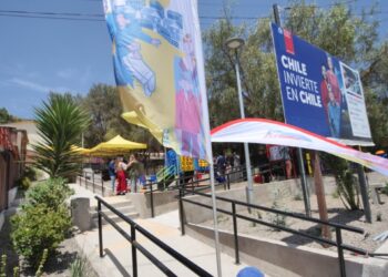 Villa Esperanza de La Ligua estrena plaza con un atractivo diseño de terrazas.