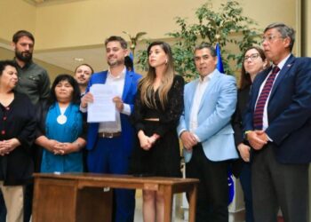 Diputado Barrios impulsa acusación constitucional contra el ministro Simpertegui: «El país requiere señales claras de probidad».