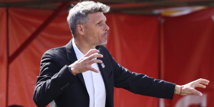 Ortiz comentó las declaraciones de Pavez sobre la UC y explicó las razones por las que no es titular en Colo-Colo.