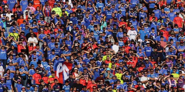 U. de Chile ejerció el derecho de admisión contra 44 aficionados por incidentes ocurridos frente a Everton y Limache.
