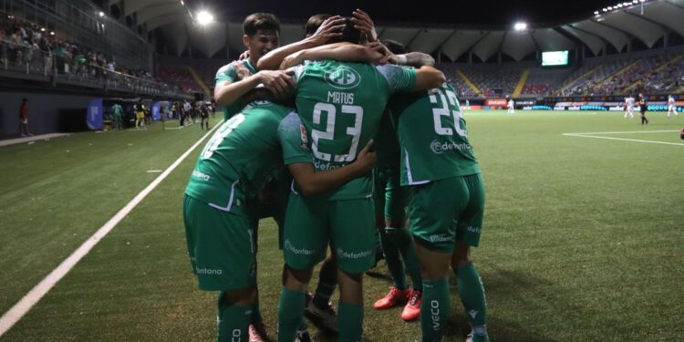 Italiano se afianza en los puestos de la Copa Sudamericana tras vencer a un difícil Everton.