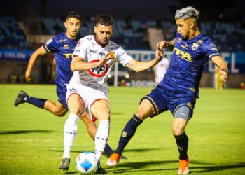 Los Rangers no lograron vencer a San Marcos, pero aseguraron su lugar en la postemporada.