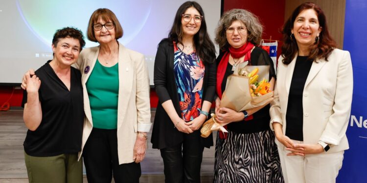 Chile estrena plataforma para investigar las demencias.