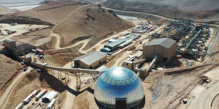 Gold Fields abre Salares Norte, su primera faena en Chile.