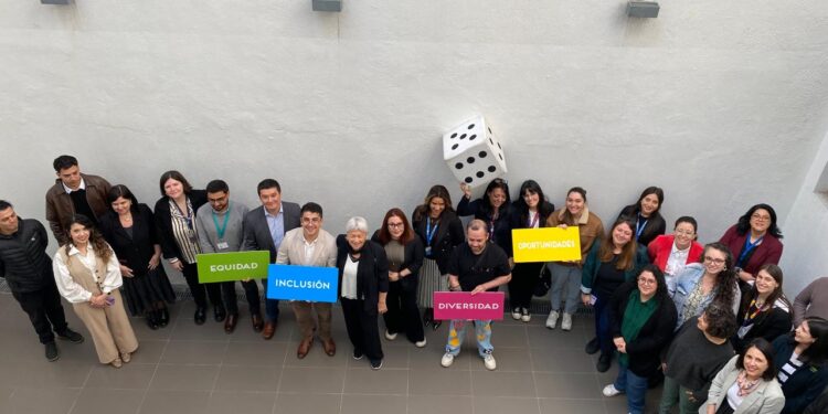 Fundación TACAL presenta informe sobre la inclusión en los programas presidenciales.