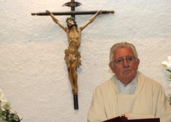 Fallece el histórico sacerdote Mario Molina, párroco de la Diócesis de Talca, a los 95 años.