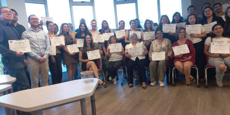 Finalización y certificación de la Escuela de Formación para MIPES 2025 en la RM.