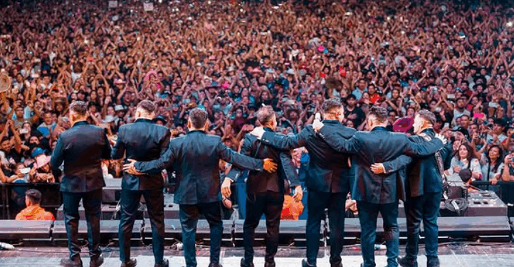 Zúmbale Primo denuncia influencia política detrás de la cancelación de su espectáculo en Iquique.