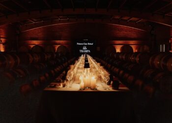 Casas del Bosque celebra su primera cata vertical con La Trampa, su vino estrella para climas fríos.