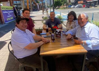 Encuentro con Carlos Barra antes de la salida del Administrador – LAVOZDEPUCON