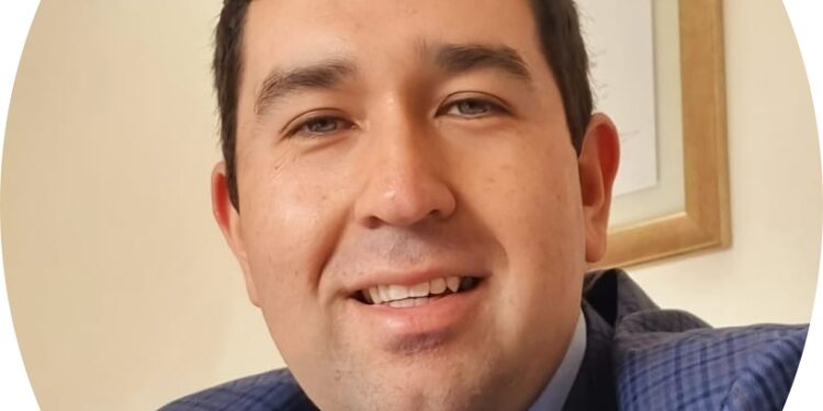 Kast: que no se desplace ni un milímetro.