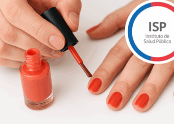 ISP ordena retirar del mercado más de 30 esmaltes de uñas que contienen sustancias cancerígenas.