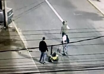 Dos exmarinos son condenados a 10 y 16 años de prisión por el asesinato de un adulto mayor con sus propias muletas en Iquique.