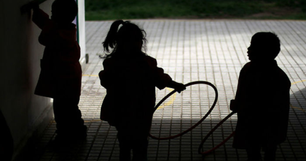 Denuncian que sedaron a guaguas en jardín infantil de Til Til.