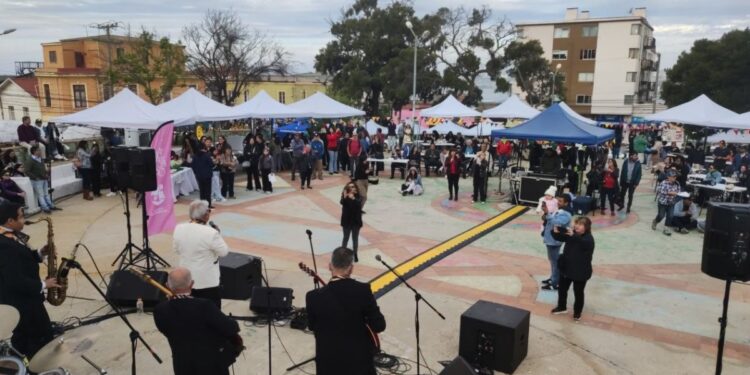 La Feria Gastronómica «Sabores y Patrimonio» rendirá homenaje a comerciante fallecido en el incendio de cerro Playa Ancha.
