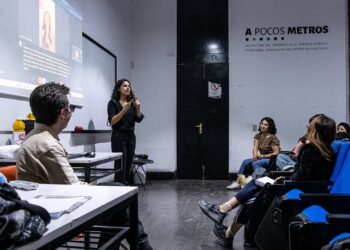 Preuniversitario inclusivo para personas con discapacidad auditiva