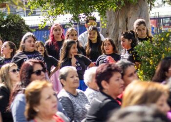 La Pintana celebra el Mes de la Eliminación de la Violencia hacia la Mujer.