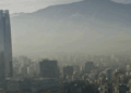 Chile encabeza el ranking global de contaminación del aire según la OCDE.
