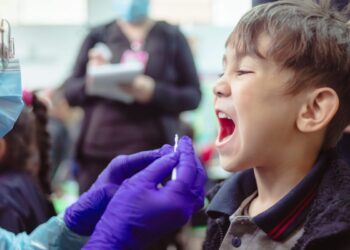 Recoleta impulsa la salud dental de los niñ@s con programas comunitarios.