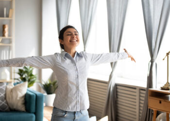 Creditú presenta charla para mujeres que desean tener su propia casa