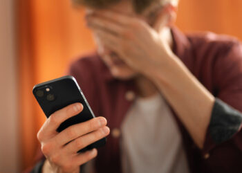 SIM swapping: la estafa que replica tu número y pone en riesgo tus cuentas.