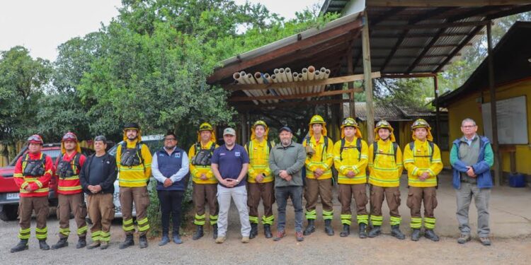 Reiteran la importancia de prevenir incendios forestales en la región de Valparaíso.