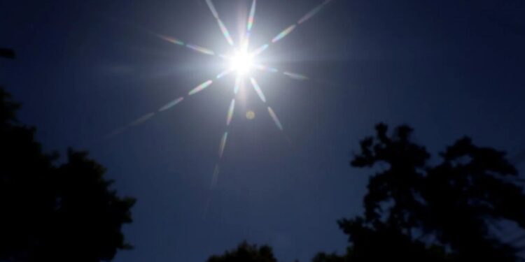 SNA proporciona recomendaciones ante la ola de calor en las regiones de Coquimbo y Ñuble.