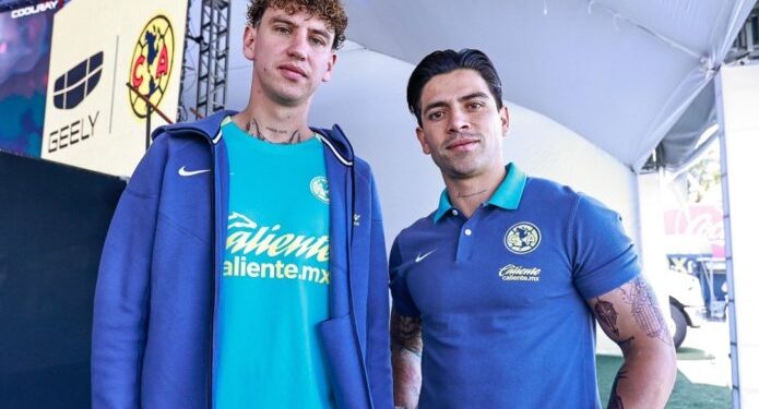 América podría facilitar la salida de Igor Lichnovsky y Víctor Dávila para liberar espacios para jugadores extranjeros.