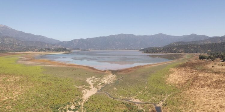 Laguna de Aculeo es declarada Humedal Urbano y recibirá protección.