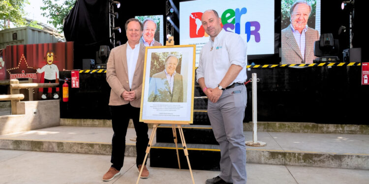 Fantasilandia se llenó de emoción en su jornada solidaria de Navidad.