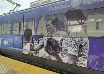 EFE lanza servicio especial en honor a los 80 años del Premio Nobel.