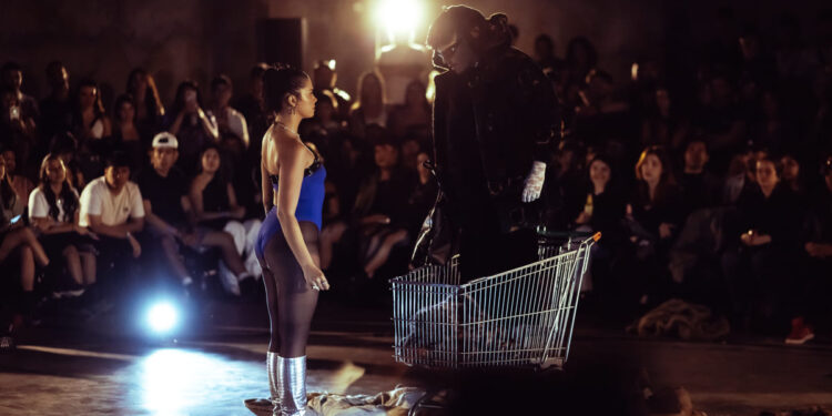 «360 Live Show»: una experiencia inmersiva de baile.