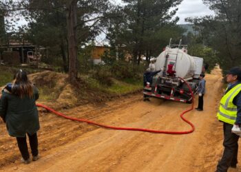 Aprobaron un proyecto que permitirá la distribución de agua potable mediante camiones aljibe en Laguna Verde, Placilla y los cerros de Valparaíso.