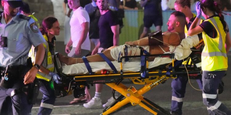 Chile manifestó a Australia su «profundo pesar» por el ataque armado que resultó en al menos 16 muertos en una playa de Sidney.