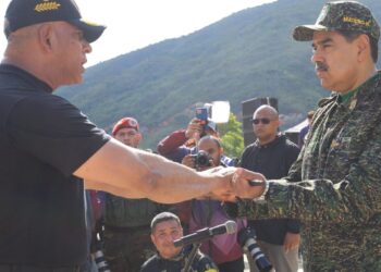 Venezuela advierte a la OPEP sobre la supuesta intención de EE. UU. de apoderarse de su petróleo.