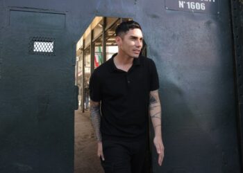 Jean Paul Pineda es arrestado nuevamente por una denuncia de violencia intrafamiliar en San Bernardo.