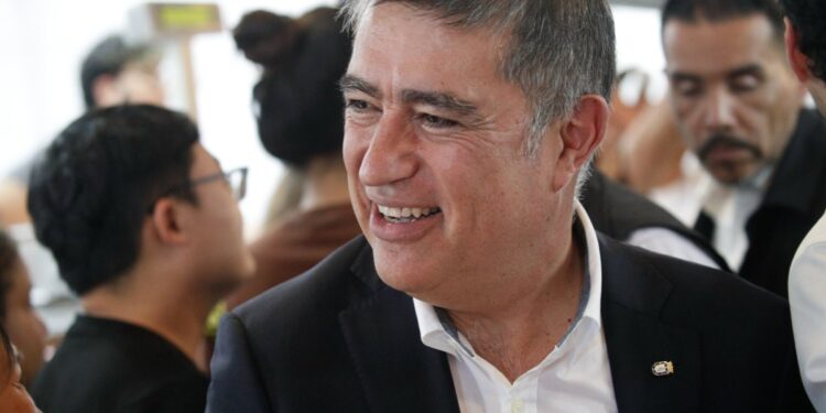 “Queda mucho por realizar”: Desbordes presenta el plan 2025 centrado en vigilancia, obras y reactivación.