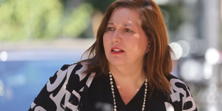 Jefa de campaña de Jara comenta sobre la situación en la frontera con Perú y sostiene que «el Gobierno tuvo una demora».